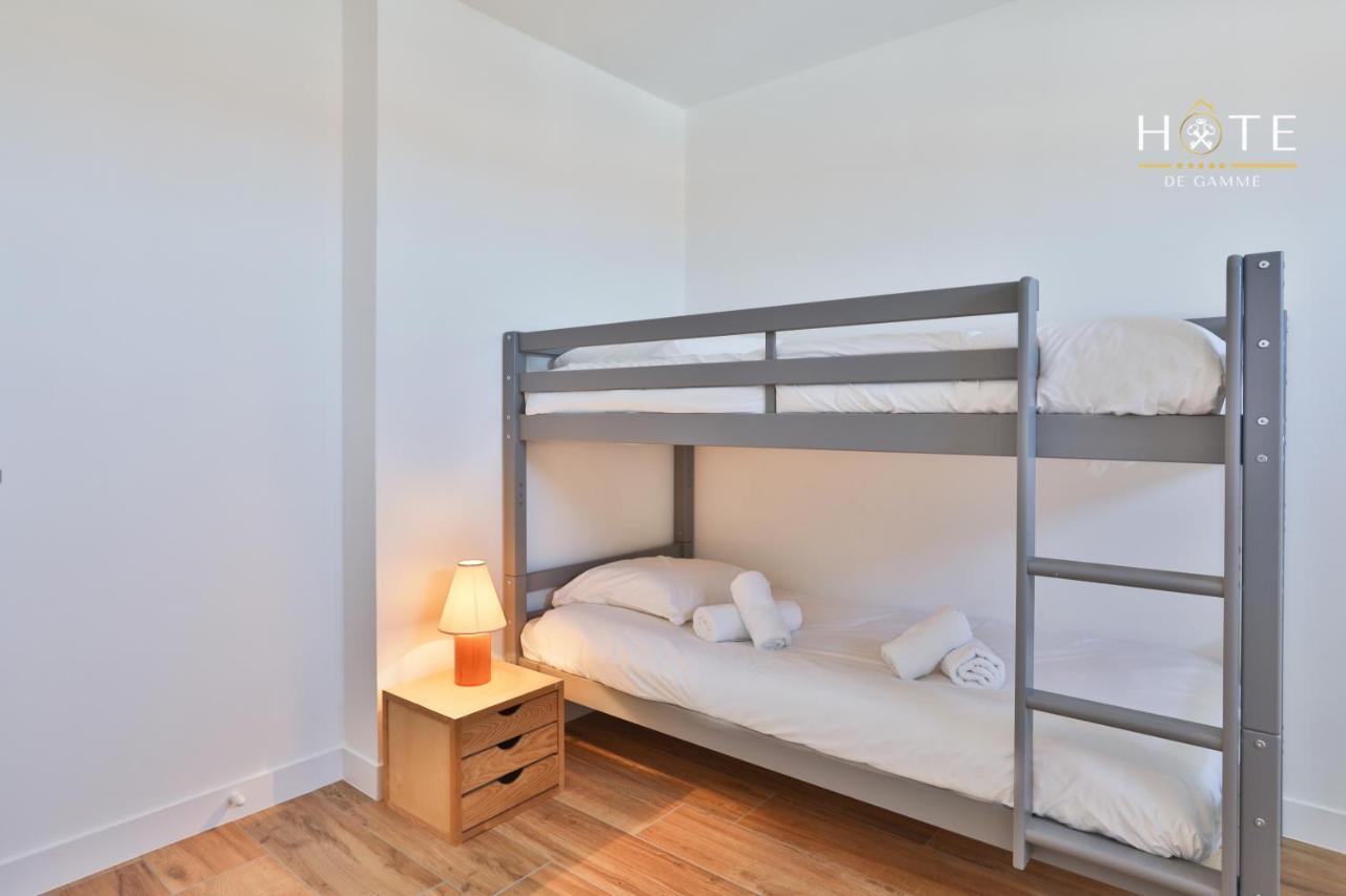 Appartement De Caractere, Superbe Vue Mer 280° La Chaume エクステリア 写真